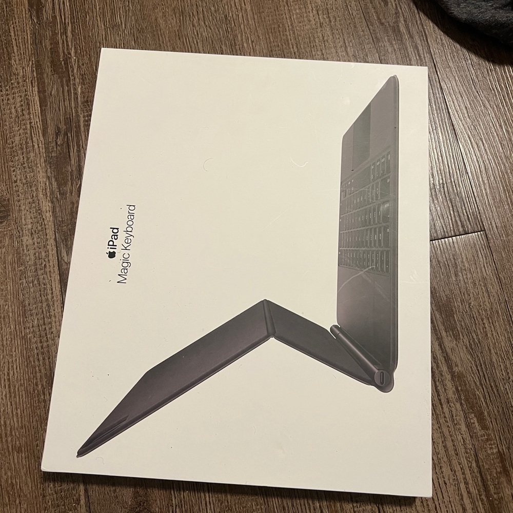 apple magic keyboard box